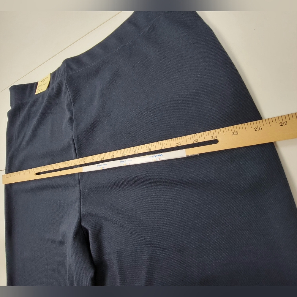 Max Studio Top Navy Blue with thread trim & Wide Leg Trousers Set 3X MSRP $198 - Picture 12 of 16
